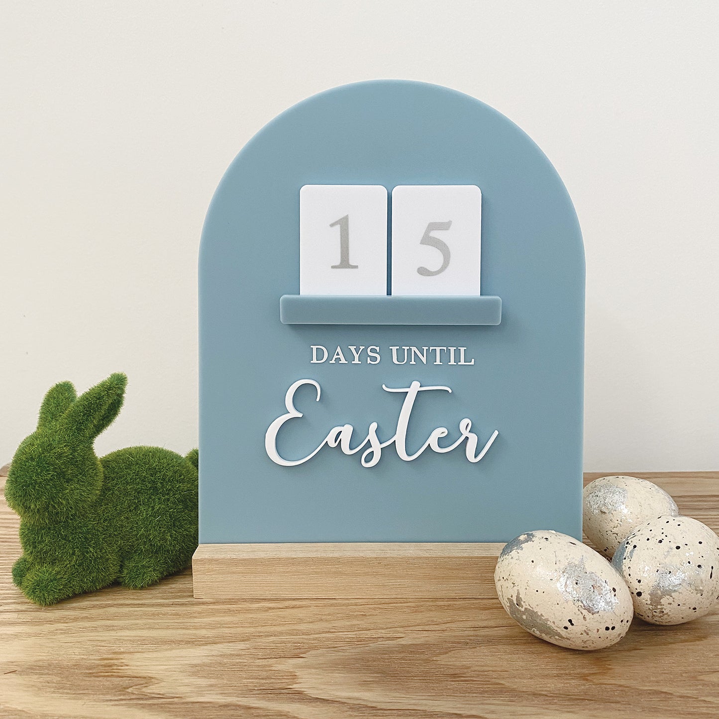 Easter Countdown with Stand